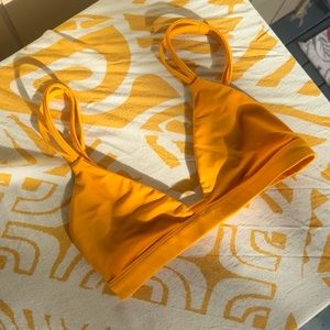 Benoa koi top, size: M